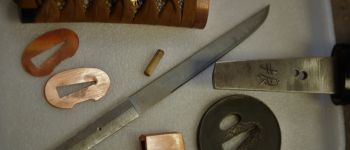 Pavel Bolf - Sunobi tanto in the style of the Mino school, Tsuba, Kogatana, Fuchi, Mekugi, Habaki