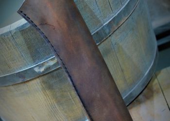 Folded steel and oroshigane steel knives 