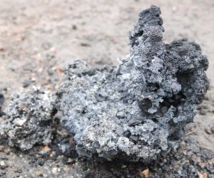 Tavba tamahagane v březnu 2022 v Pálovicích u Pavla Bolfa