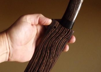 Pavel Bolf - Folded steel and oroshigane steel knives 