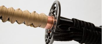 Pavel Bolf - Detail katana v higo koshirae