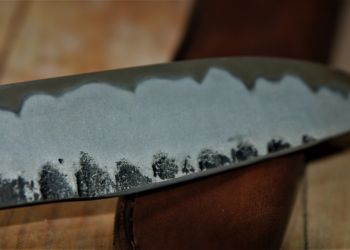 Folded steel and oroshigane steel knives 