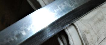 Pavel Bolf - Ichimonji katana blade detail