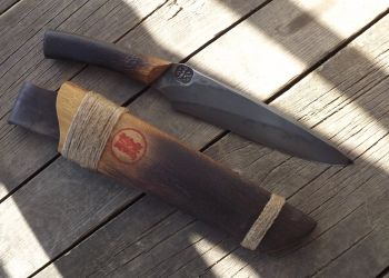 Pavel Bolf - Folded steel and oroshigane steel knives 