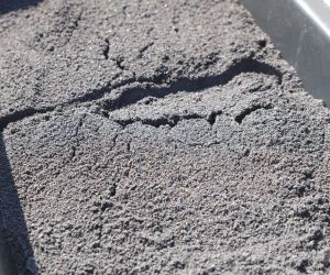 Tavba tamahagane v březnu 2022 v Pálovicích u Pavla Bolfa