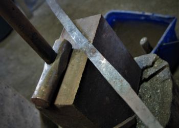 Pavel Bolf, small photo gallery of tanto forging