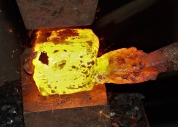 Pavel Bolf, small photo gallery of tanto forging