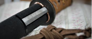 Pavel Bolf - Sunobi tanto in the style of the Mino school, Tsuba and kogatana