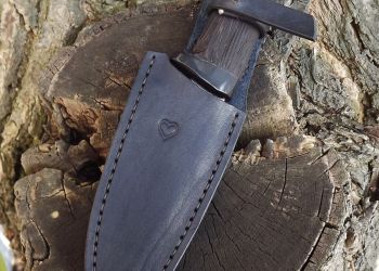 Pavel Bolf - Folded steel and oroshigane steel knives