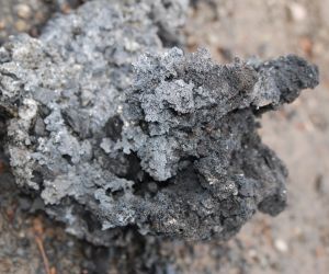 Tavba tamahagane v březnu 2022 v Pálovicích u Pavla Bolfa