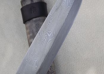 Pavel Bolf - damascus steel knife