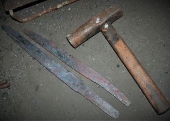 Pavel Bolf, small photo gallery of tanto forging