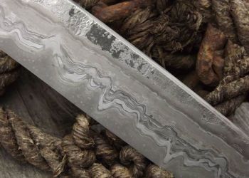 Pavel Bolf - damascus steel knife
