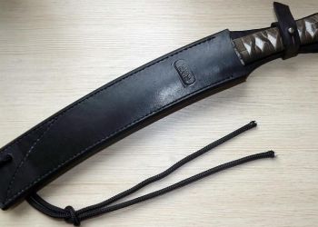 Pavel Bolf - Folded steel and oroshigane steel knives 