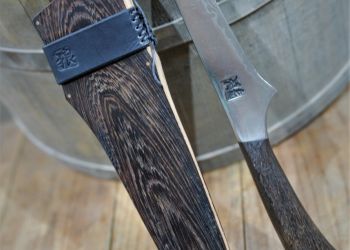 Folded steel and oroshigane steel knives 