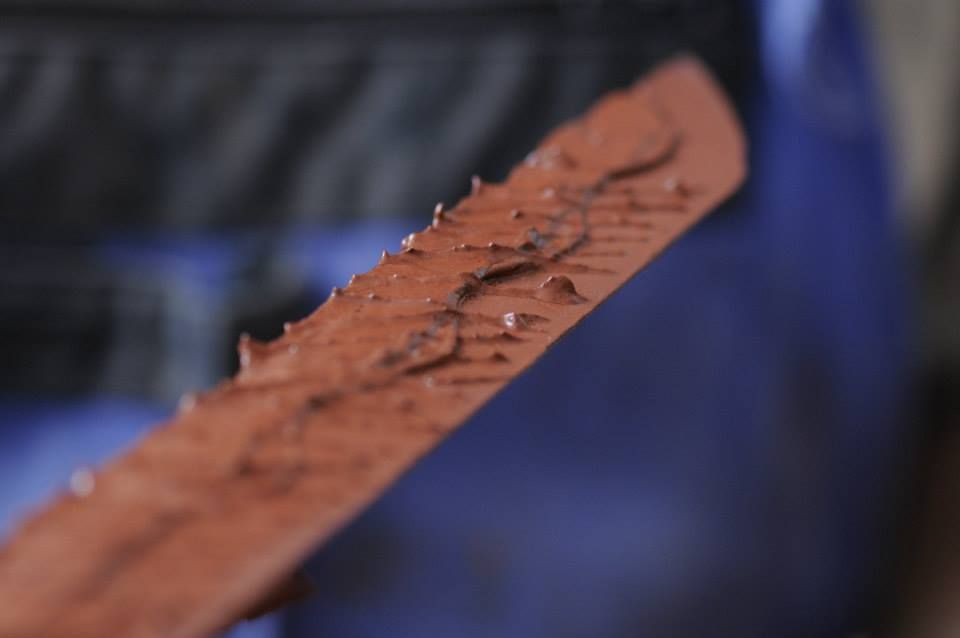 Application of hardening paste