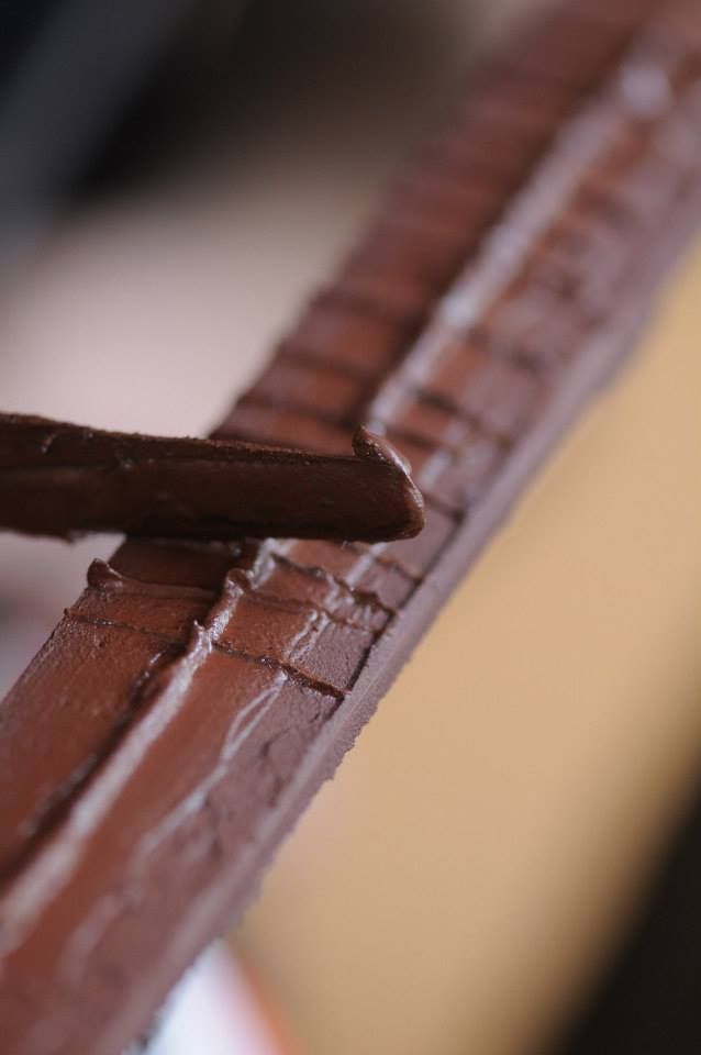 Application of hardening paste