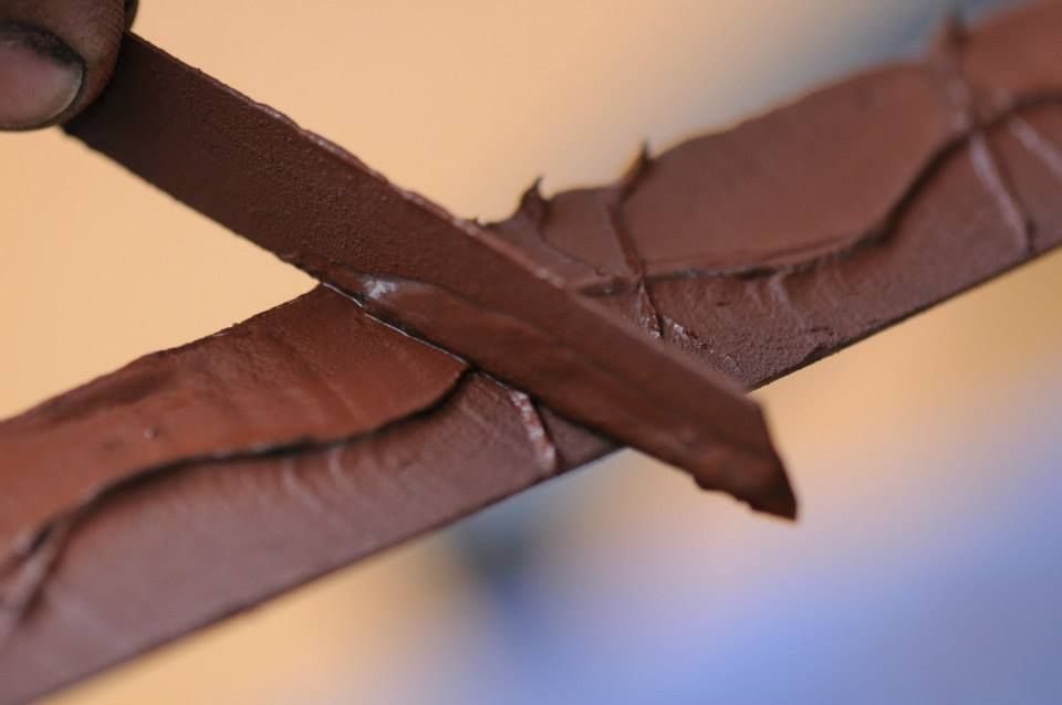 Application of hardening paste