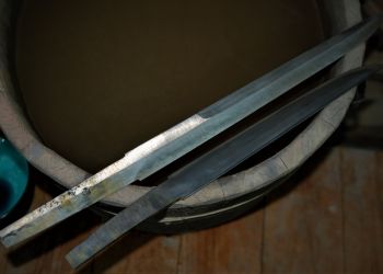 Pavel Bolf, small photo gallery of tanto forging