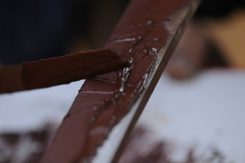 Application of hardening paste