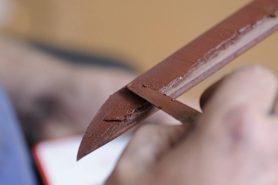 Application of hardening paste