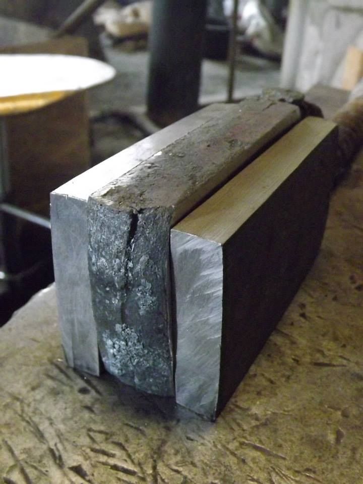 Detail of steel composition for Japanese sword