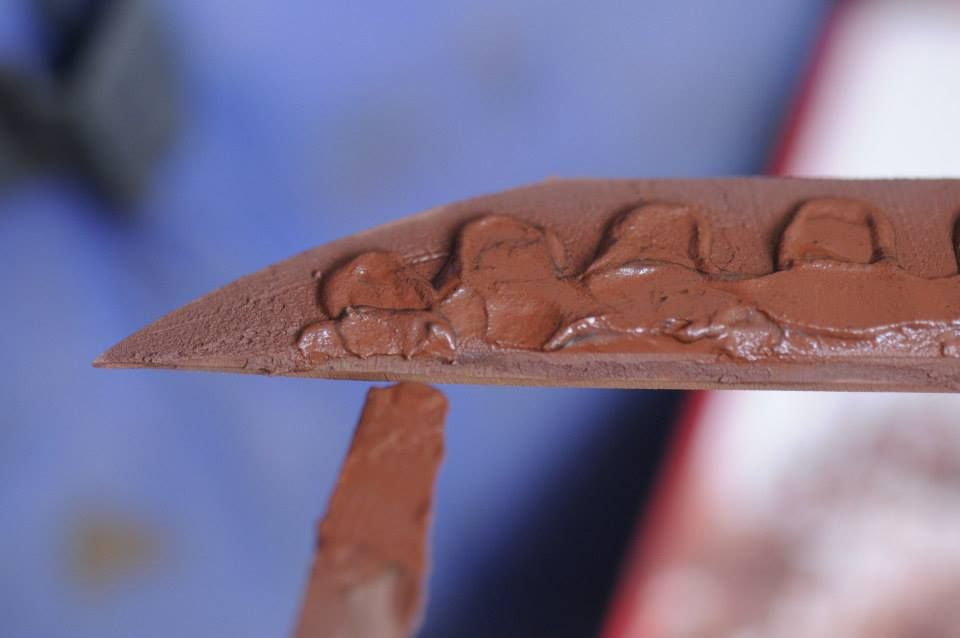 Application of hardening paste