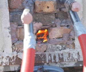 Tamahagane melting in March 2022 in Pálovice with Pavel Bolf